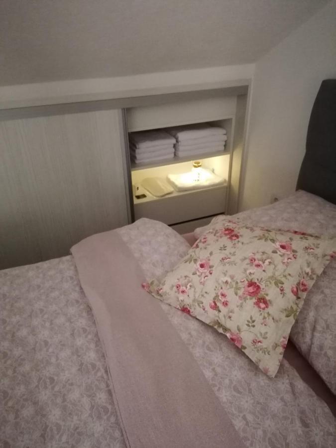 Vila Mira 特雷比涅 外观 照片